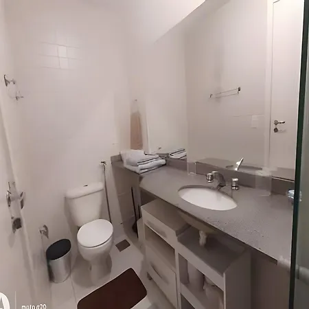 Flat com Piscina, Sauna e Estacionamento-2